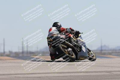 media/Oct-04-2025-CVMA (Sat) [[408bcdd6e4]]/Race 7- Formula 40 MW and LW/